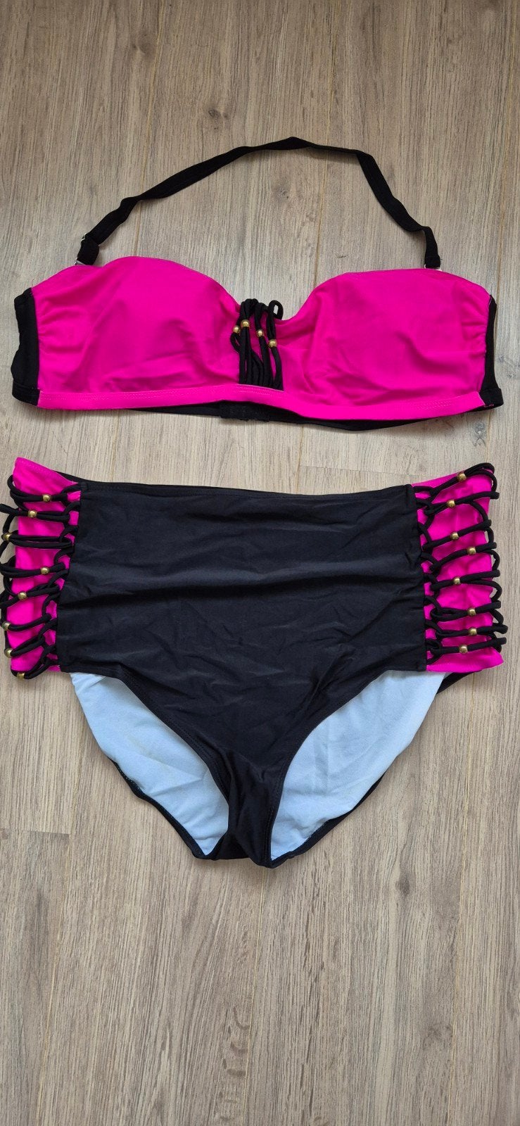 Grote maat fel roze bikini met zwart maat 52/54, Ophalen of Verzenden, Zo goed als nieuw, Roze, Overige typen