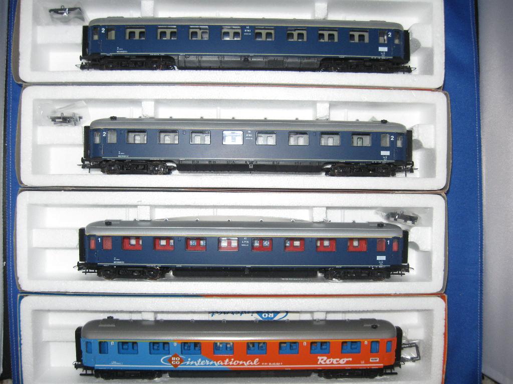 Modeltreinen Ho 4 Roco NS rijtuigen, Gelijkstroom, Analoog, Wagon, Ophalen of Verzenden