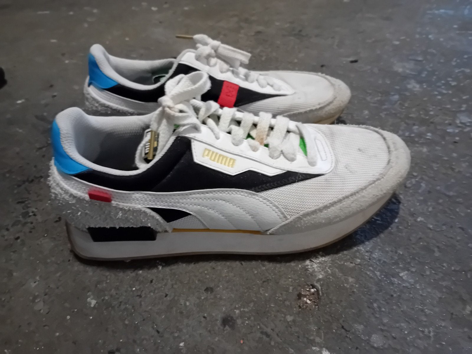 Puma Sneakers - Maat 42.5, Puma, Wit, Ophalen of Verzenden, Sneakers of Gympen
