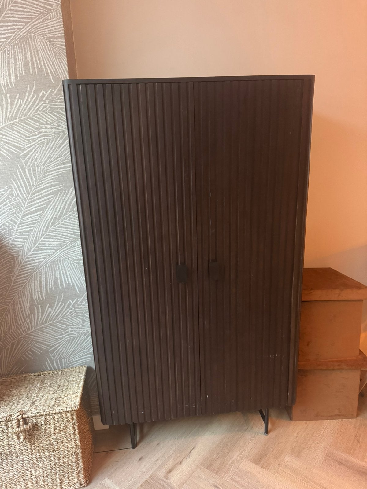 Eleonora kast remi mango hout, Huis en Inrichting, Ophalen of Verzenden, Zo goed als nieuw, Minder dan 150 cm, 150 tot 200 cm