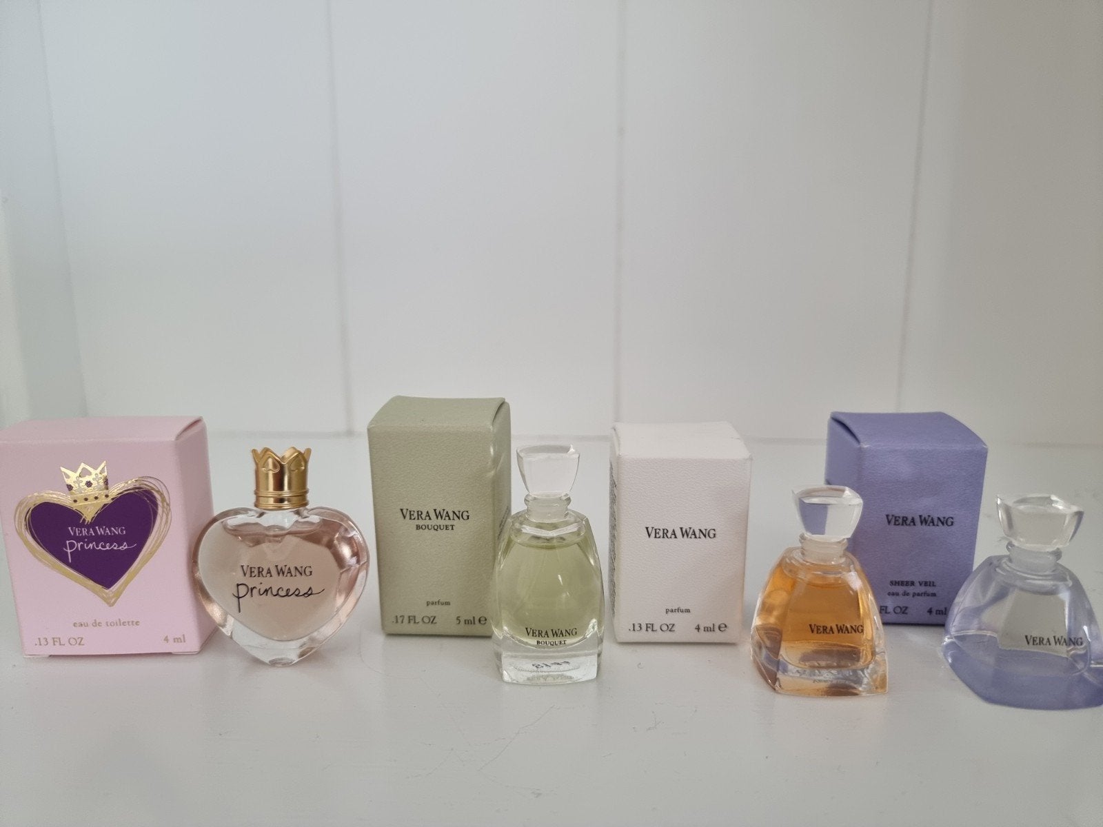 Vera Wang Miniatuur Parfum Collectie - 5 stuks, Verzamelen, Ophalen of Verzenden, Zo goed als nieuw