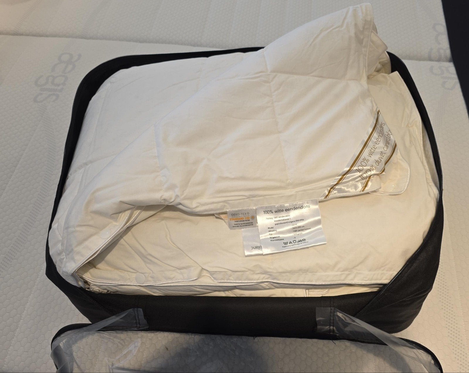 Donsdekbed 260x220, Wit, Dons en Veren, Ophalen of Verzenden, Ademend