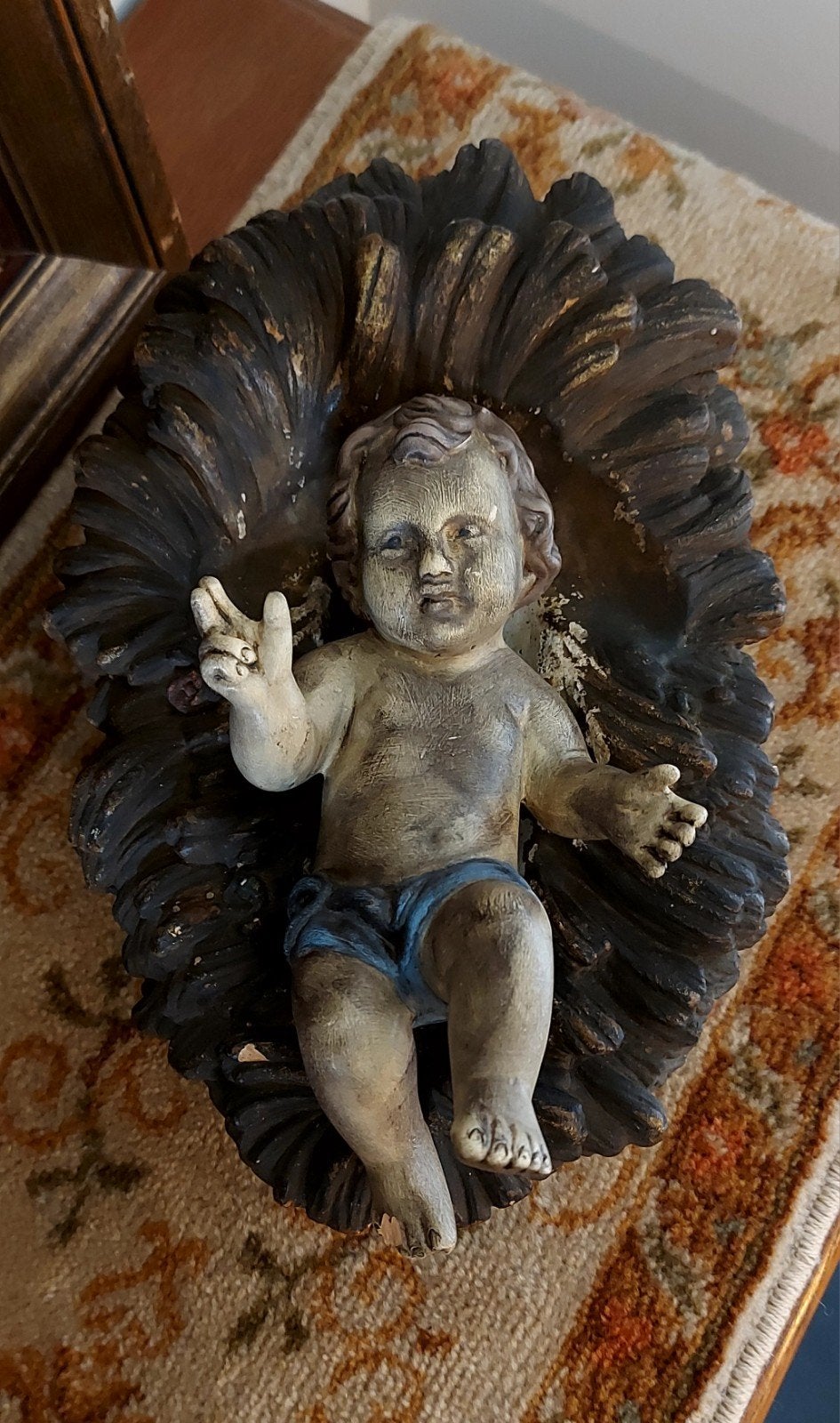 kindje Jezus in kribbe uit grote kerstgroep, Ophalen