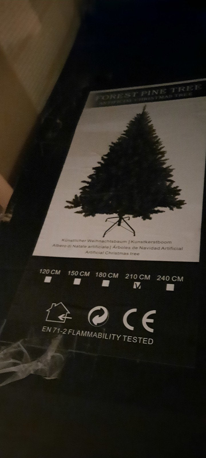 Kunstkerstboom 2.10 meter, Ophalen, Gebruikt