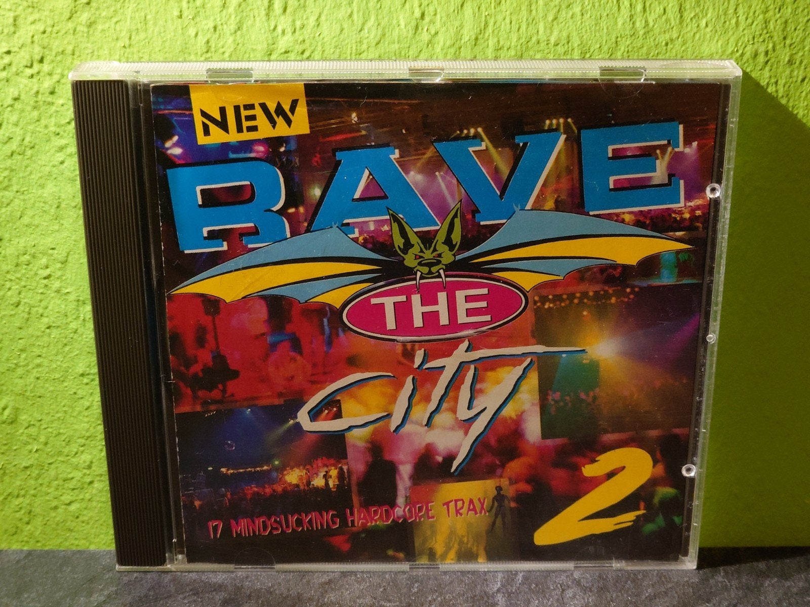 Rave the City 2 - Happy Hardcore Early Gabber, Gebruikt, Hardcore, Ophalen of Verzenden, Inclusief boekje