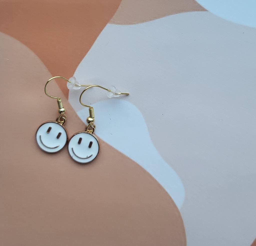 Smiley coin oorbellen, Overige materialen, Hangers, Nieuw, Ophalen of Verzenden