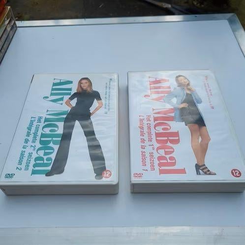 Ally Mcbeal. Seizoen 1 en 2. 12 DVD's, Vanaf 12 jaar, Ophalen of Verzenden, Zo goed als nieuw