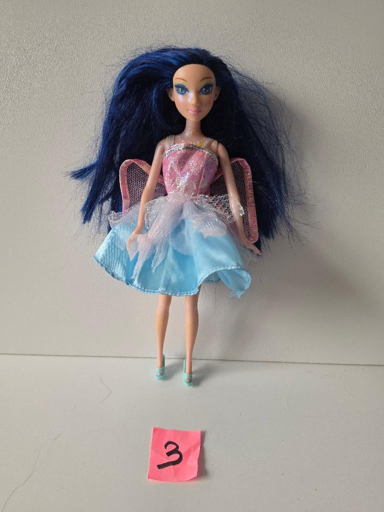 Barbie Mattel  Fairytopia of the Rainbow Lumina 2006, Ophalen of Verzenden, Zo goed als nieuw, Barbie