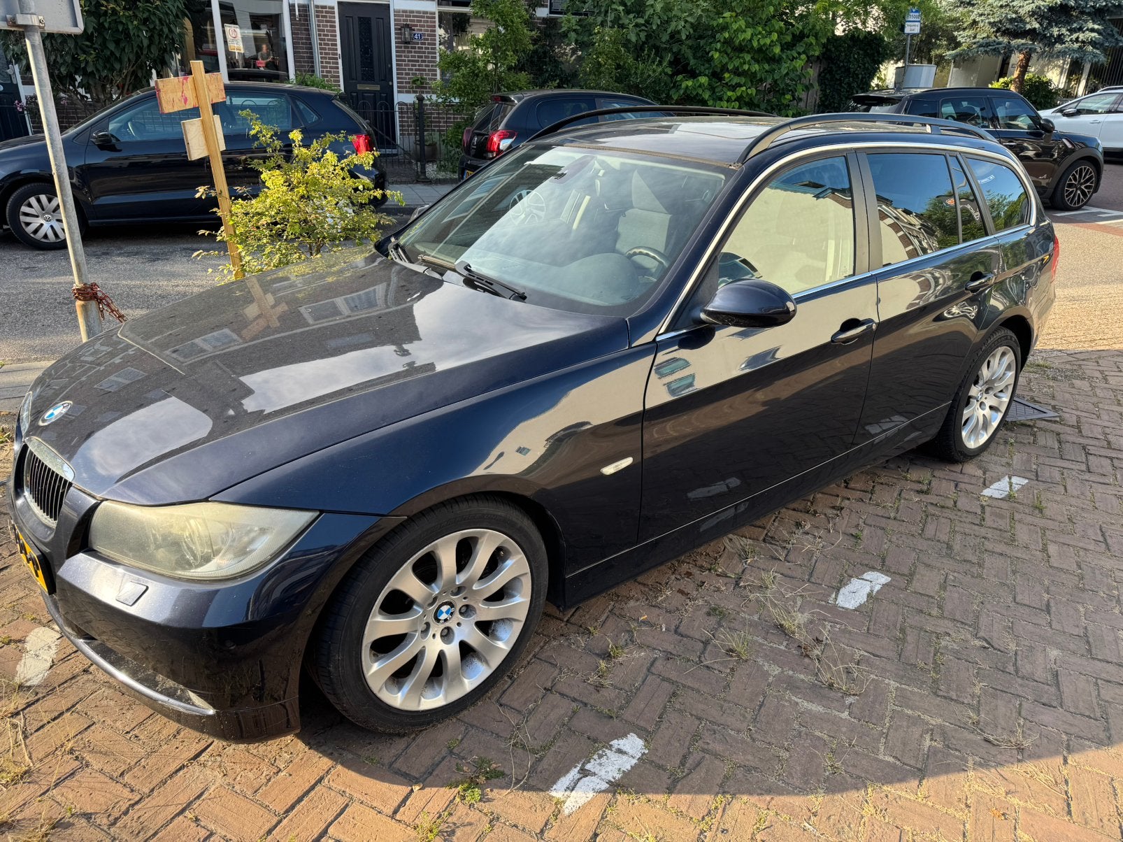 BMW 3-Serie 2.5 I 325 Touring AUT 2006 MOTOR DEFECT, Auto's, Automaat, 2497 cc, Blauw, 11 km/l