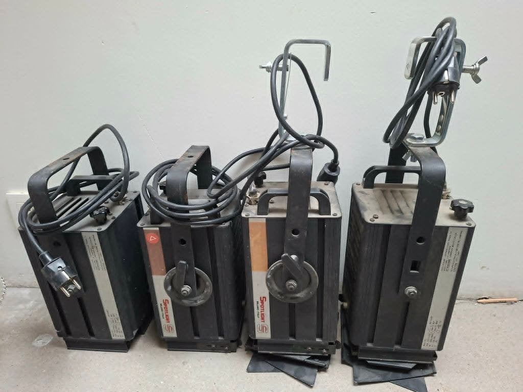 4 x toneelspot / spotlight, Ophalen, Gebruikt, Licht
