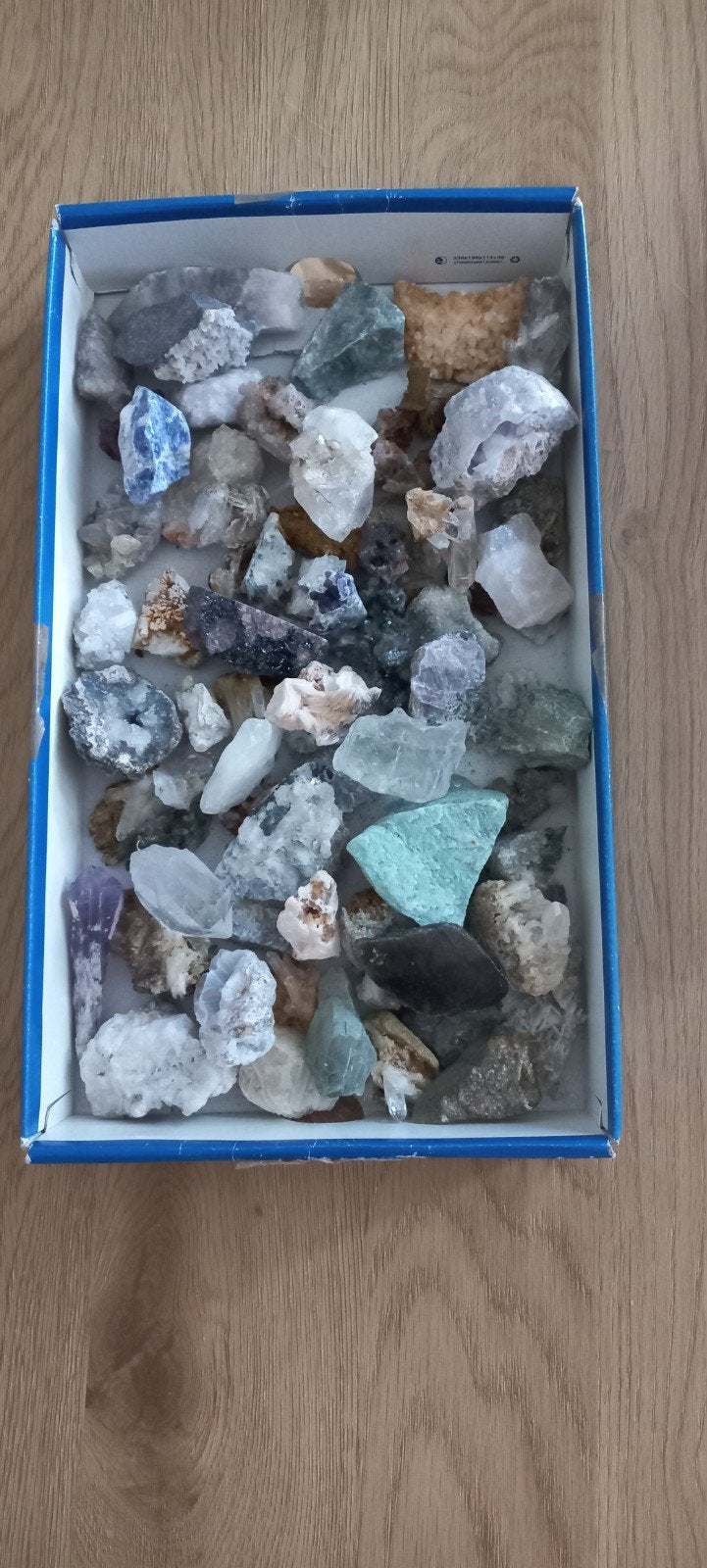 Doosje met mineralen, Ophalen, Mineraal