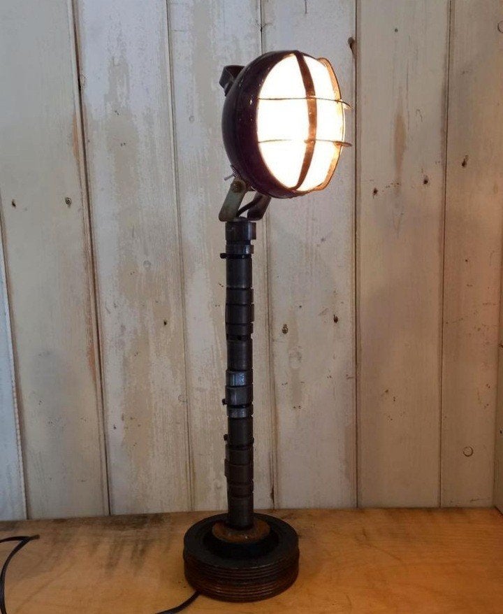 Industriële lamp - Metal-Art  - Nokkenaslamp., B, C, A, Ophalen of Verzenden