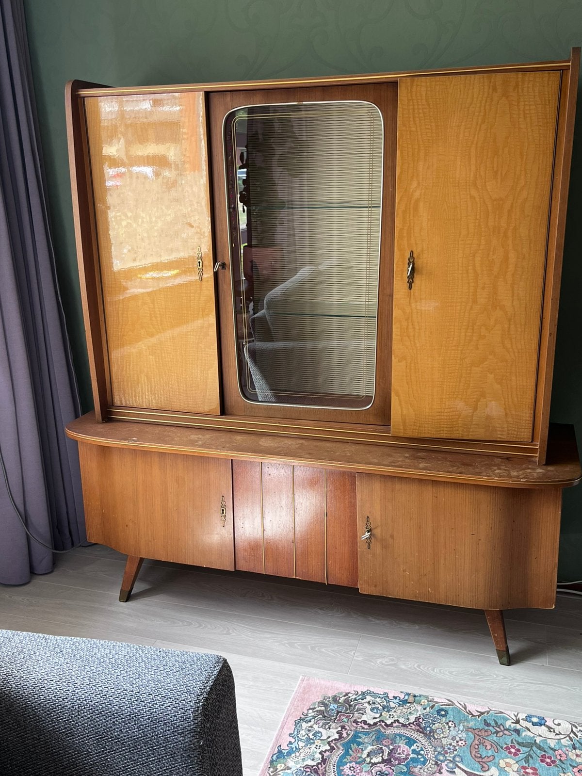 Vintage vitrine kast, Huis en Inrichting, Ophalen, 150 tot 200 cm, 25 tot 50 cm, Gebruikt