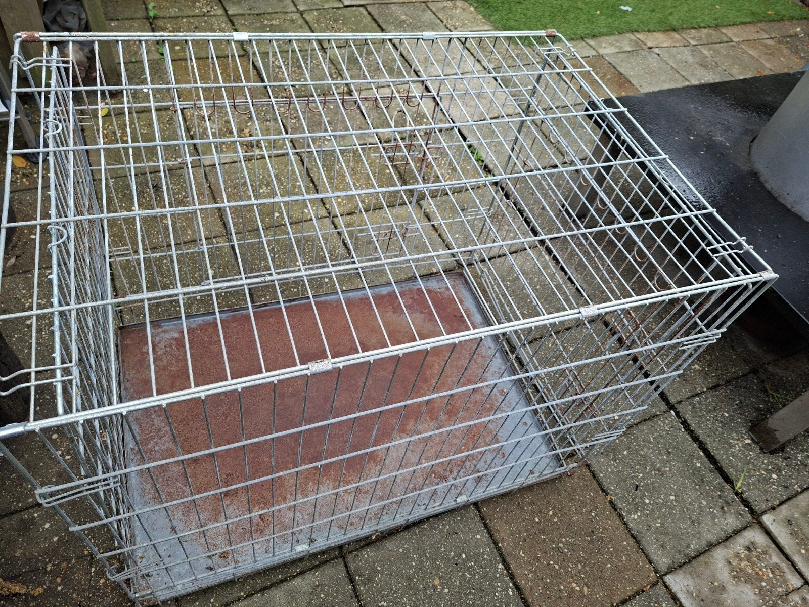 Honden bench, Ophalen
