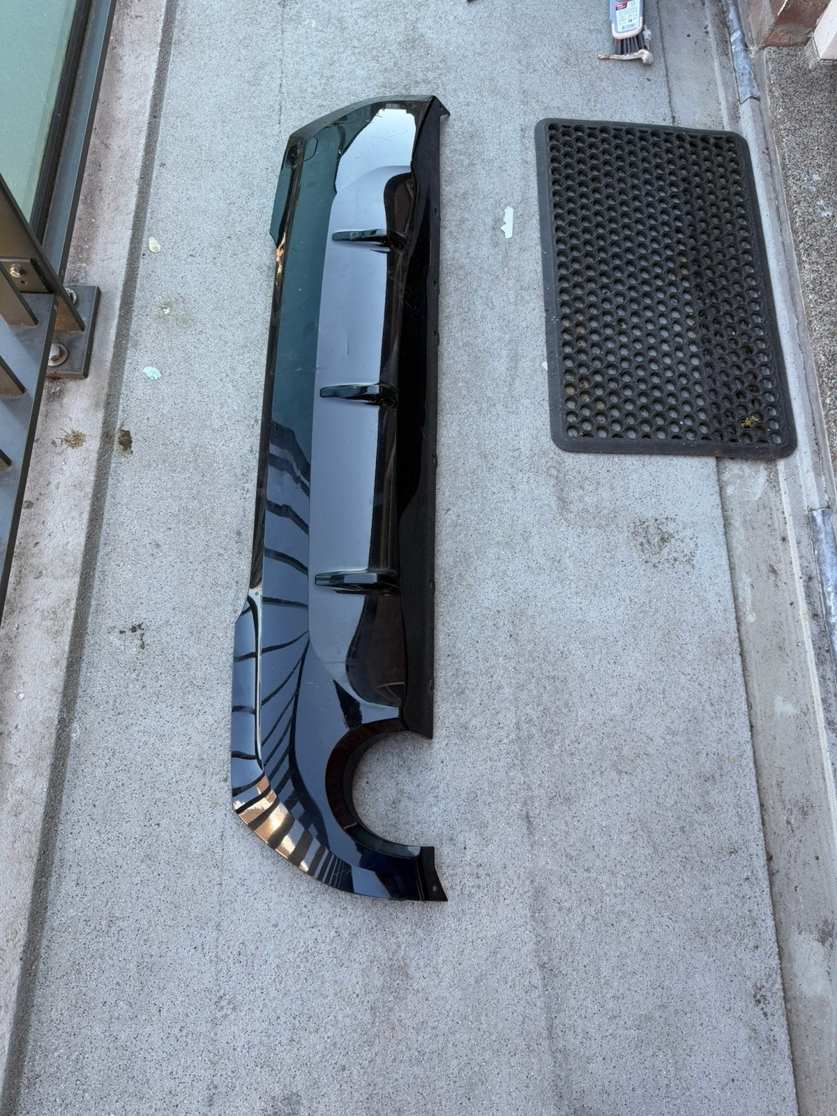 Bmw F40 achter bumper diffuser M pakket, Auto-onderdelen, Interieur en Bekleding, Ophalen of Verzenden, BMW
