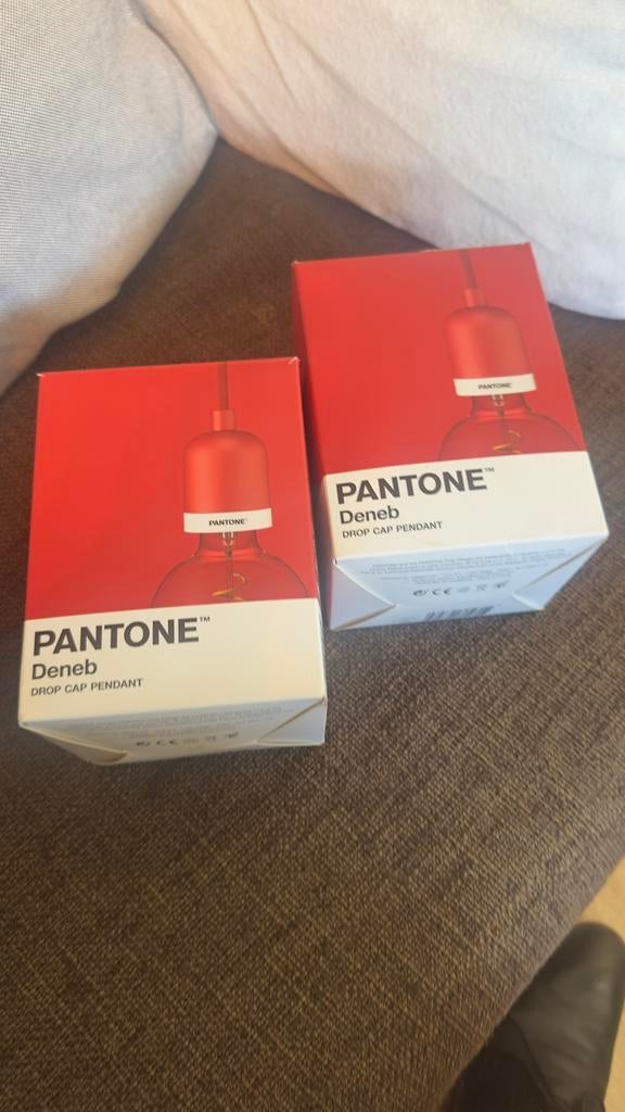 2 Pantone hanglampen, Nieuw, Ophalen of Verzenden, Modern, Metaal