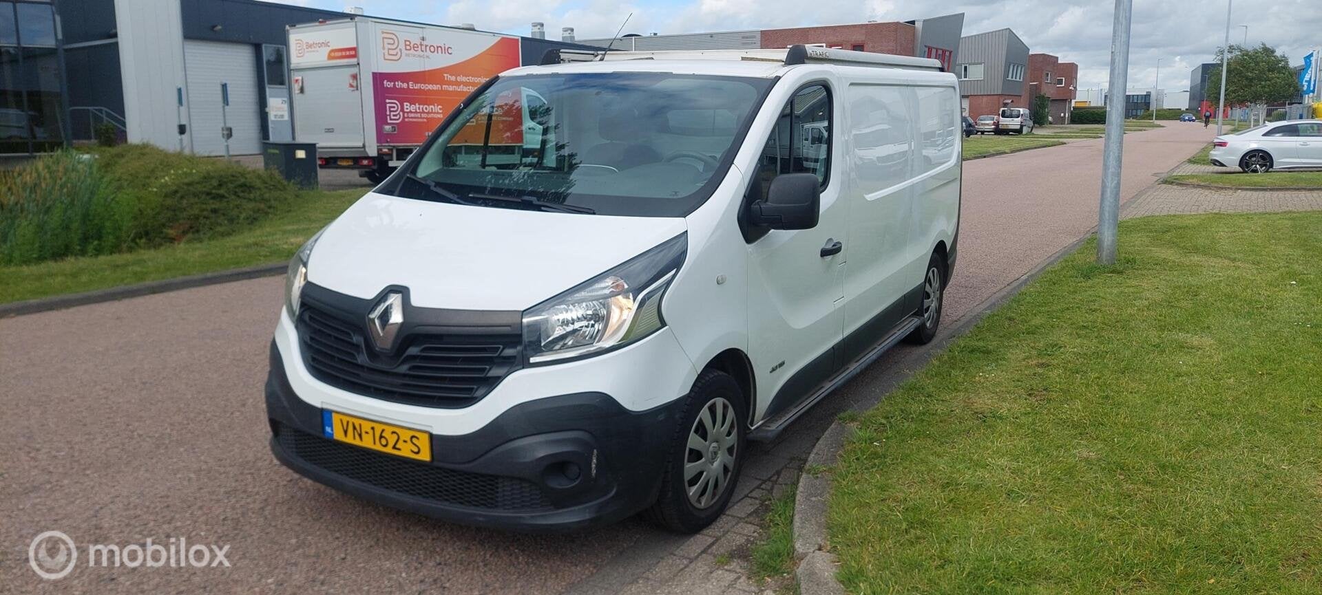 Renault Trafic bestel 1.6 dCi T29 L2H1 Comfort, Auto's, Euro 5, Gebruikt, 4 cilinders, Renault
