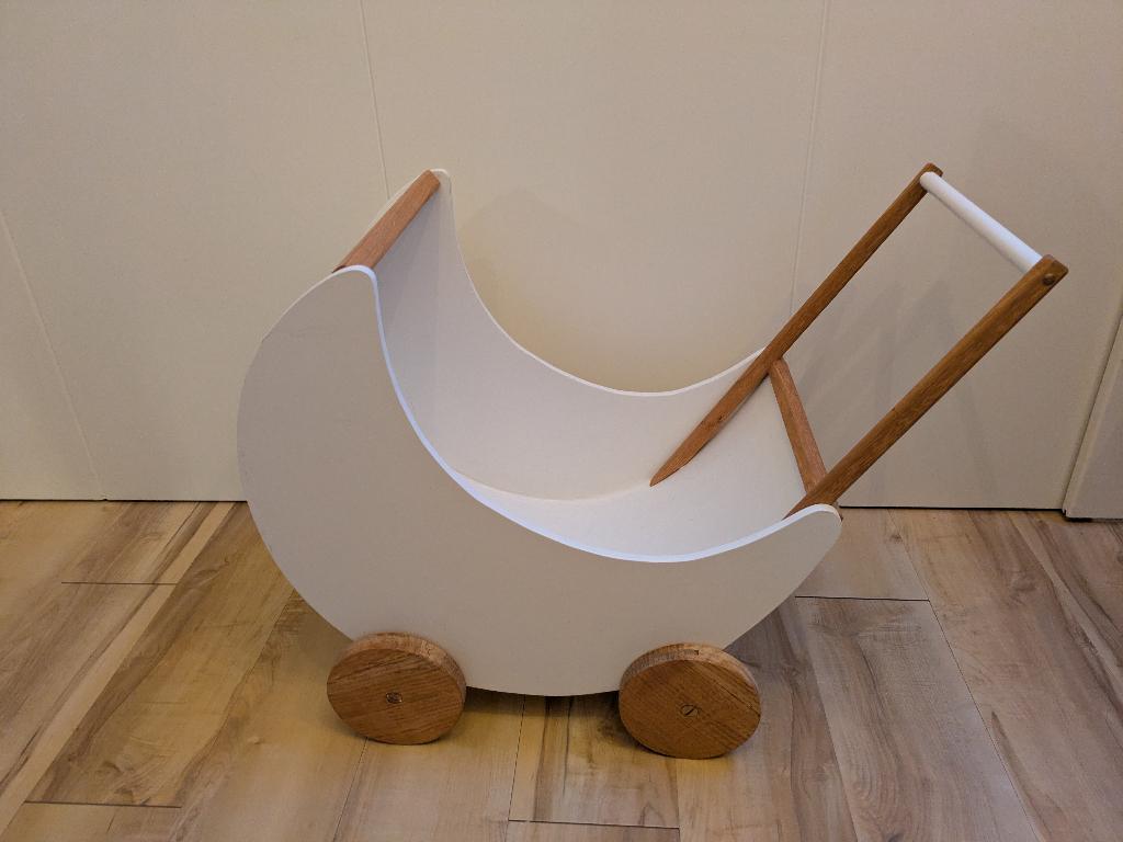 Houten poppenwagen, Kinderen en Baby's, Speelgoed | Houten speelgoed, Ophalen, Zo goed als nieuw, Duw- of Trekspeelgoed