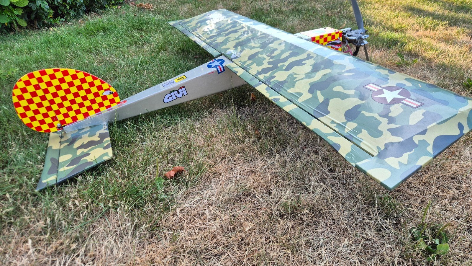ugly stick 170cm 20 cc saito, Hobby en Vrije tijd, Modelbouw | Radiografisch | Vliegtuigen, Ophalen, Zo goed als nieuw, Benzine