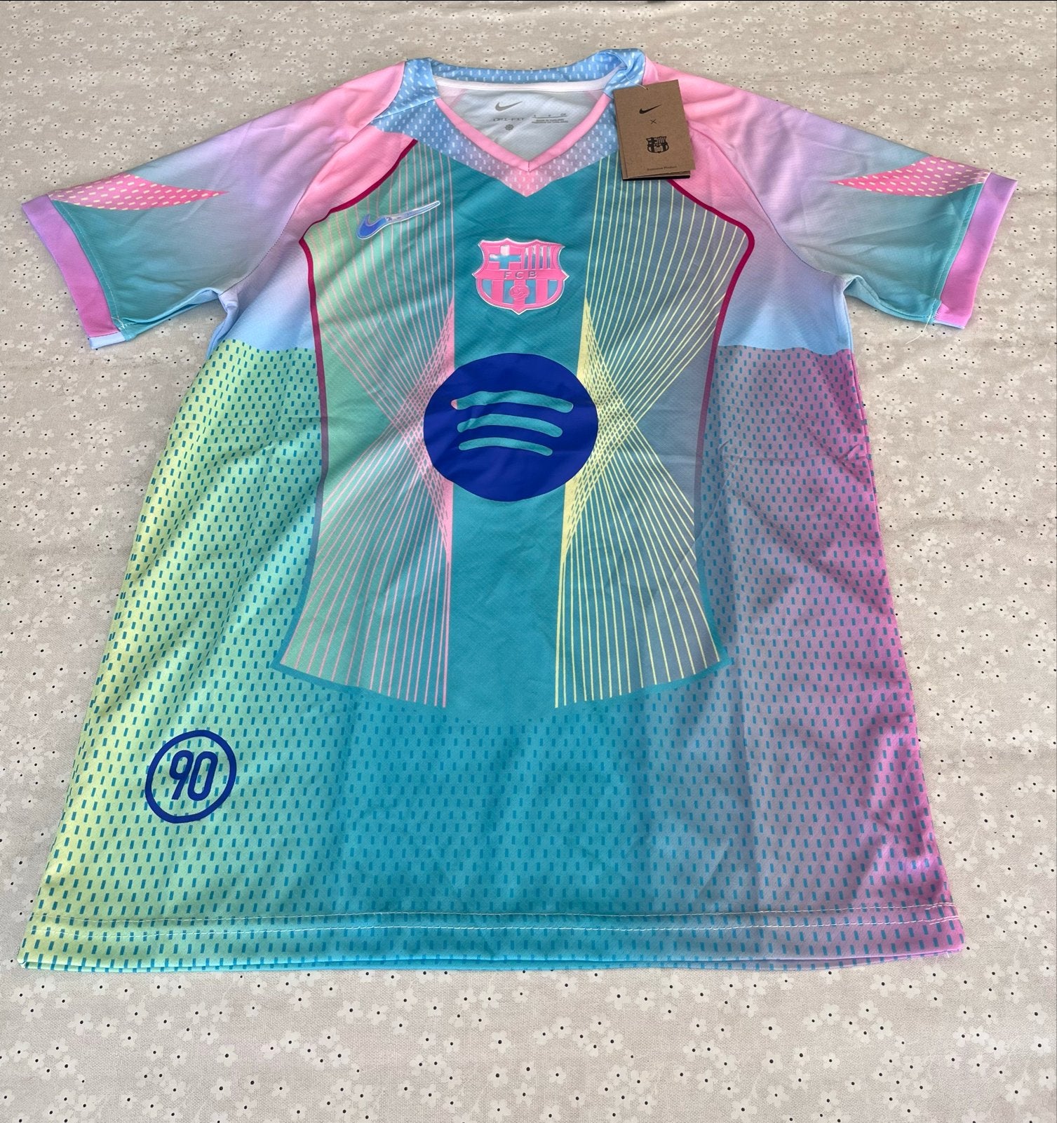 FC Barcelona x Spotify Voetbalshirt -kleurijk Design-Maat S, Kleding | Heren, Sportkleding, Meerkleurig, Nieuw, Ophalen of Verzenden