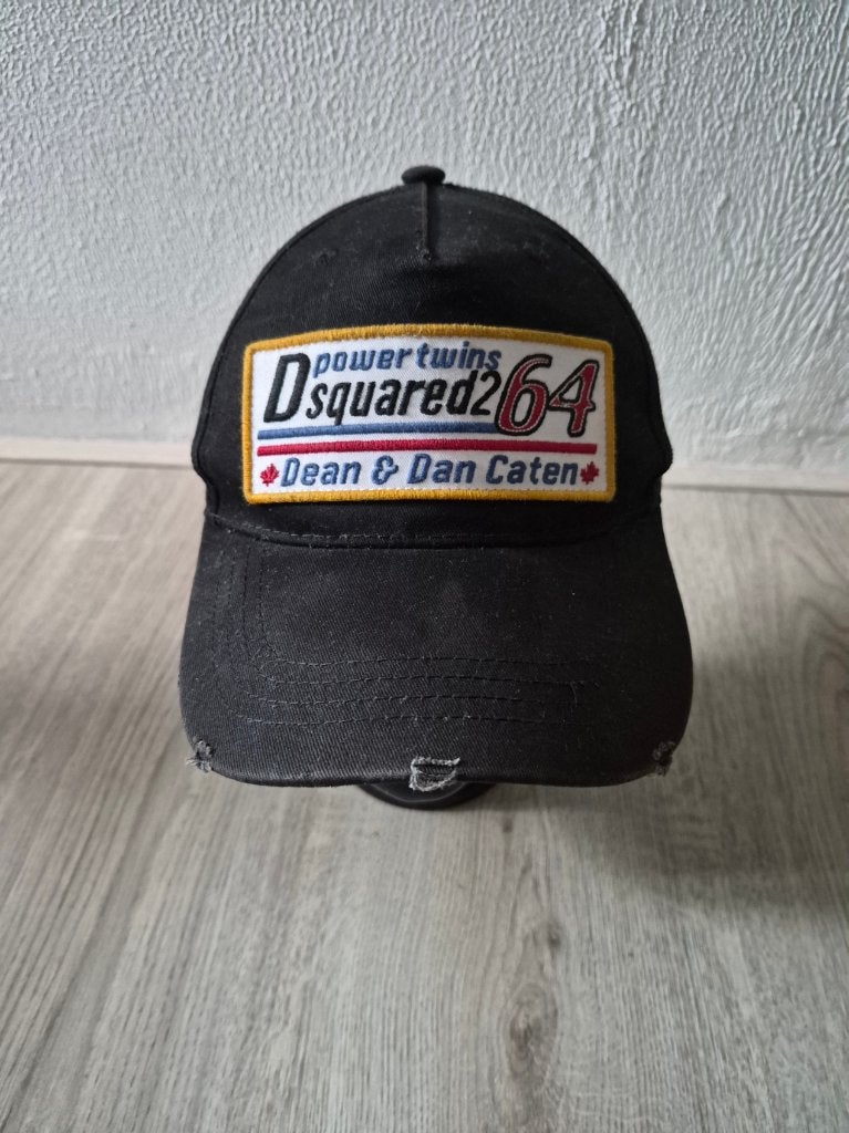 Dsquared2 pet, Dsquared2, Pet, Gedragen, One size fits all