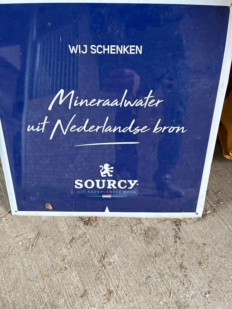 Sourcy Reclamebord - Mineraalwater uit Nederlandse bron, Ophalen of Verzenden, Gebruikt, Reclamebord