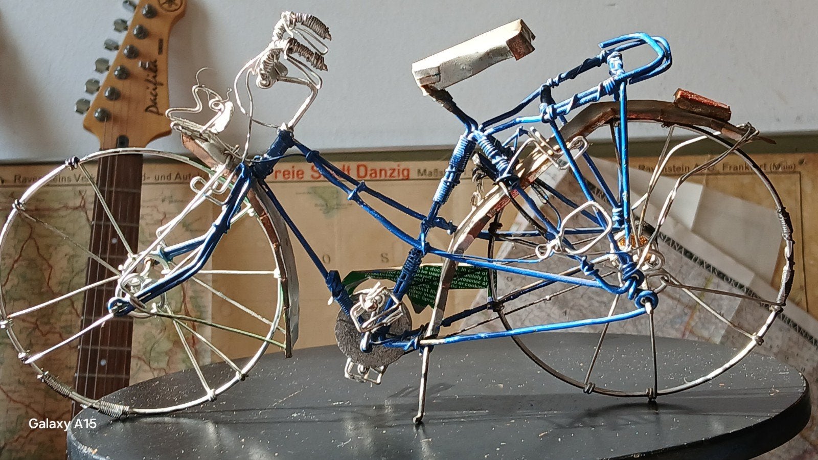 Handgemaakte fiets van ijzerdraad - Uniek kunstwerk, Hobby en Vrije tijd, Meerkleurig, Zo goed als nieuw, Knutselwerk, Overige merken