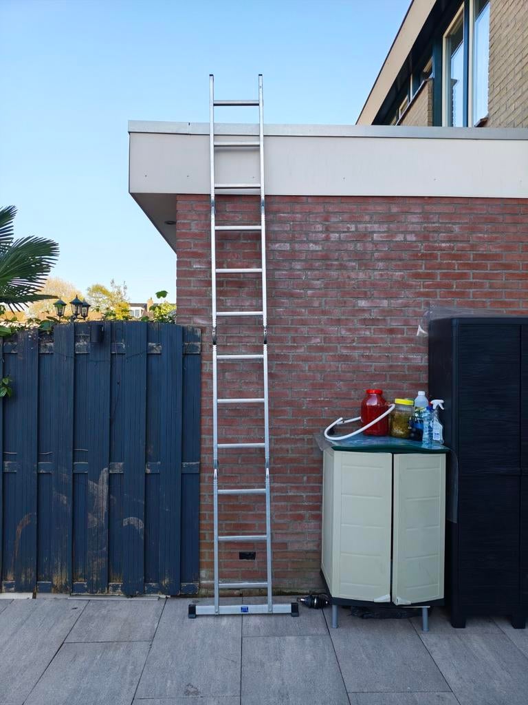 Hymer vouwladder (type 70073) - Multifunctioneel en veilig, Ophalen, Zo goed als nieuw, Ladder, Opvouwbaar of Inschuifbaar