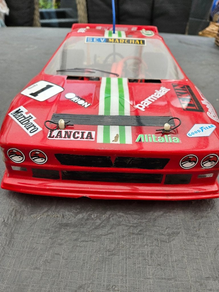 Vintage Associated 10L met Lancia body (Pro-10), Hobby en Vrije tijd, Modelbouw | Radiografisch | Auto's, Elektro, Gebruikt, Ophalen of Verzenden