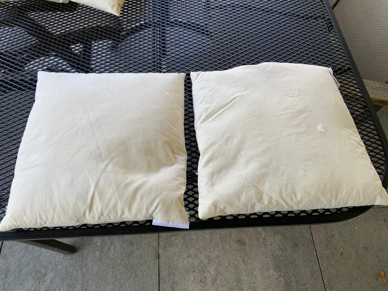 2 kussens van ikea fjädrar afmeting 35x35, Ophalen, Zo goed als nieuw, Vierkant