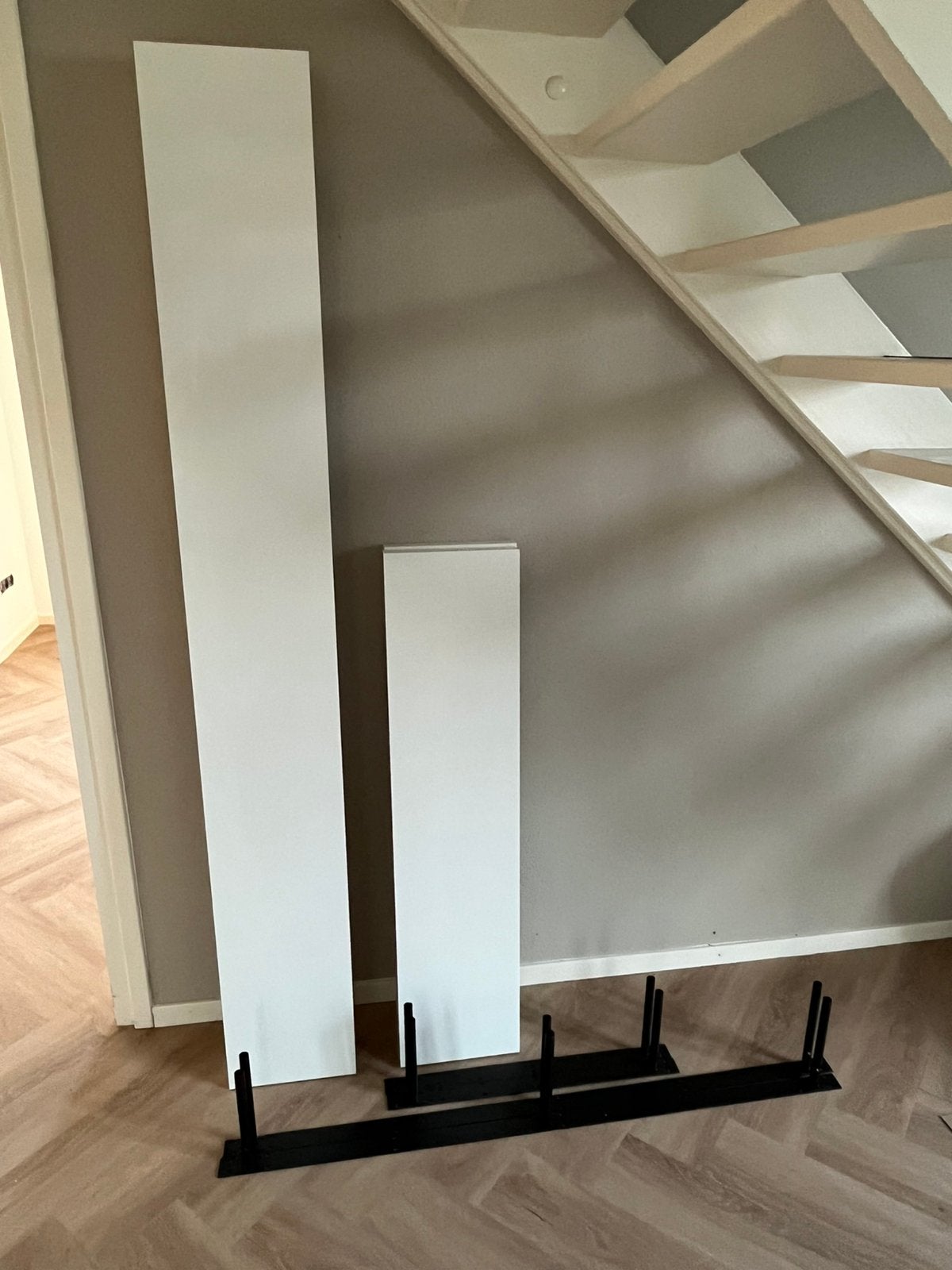 2 stuks Ikea LACK wandplanken (2x 110 cm), Ophalen, Zo goed als nieuw