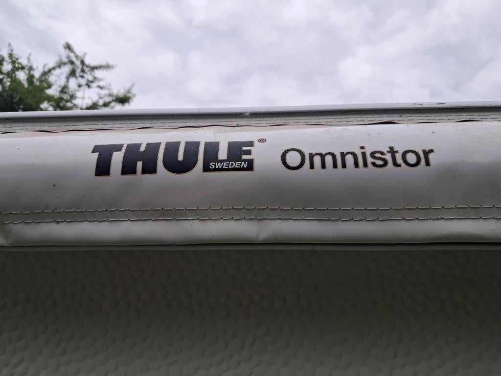 Thule zakluifel 1200 Omnistor 325, Ophalen, Zo goed als nieuw, PVC, Thule