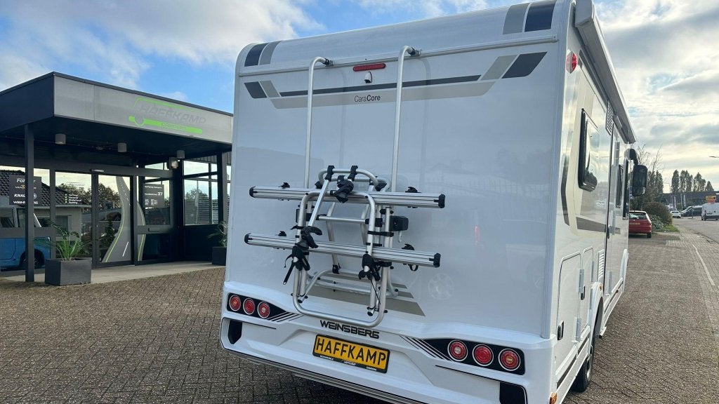 Weinsberg CaraCore 650 MF 5 persoons 180pk 9 traps automaat, Weinsberg, Koelkast, Ringverwarming, Fiat