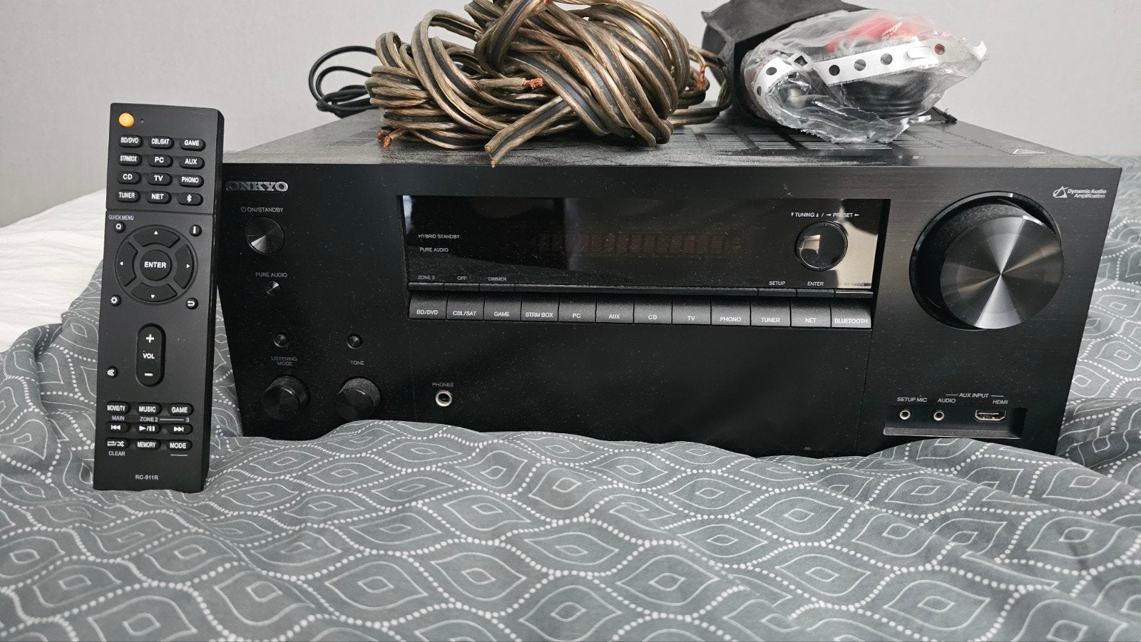 Onkyo TX-NR 686  Dolby Atmos + 4 NIEUWE premium Arcam luidsp, 70 watt of meer, 5.1-systeem, Overige spelers, Ophalen