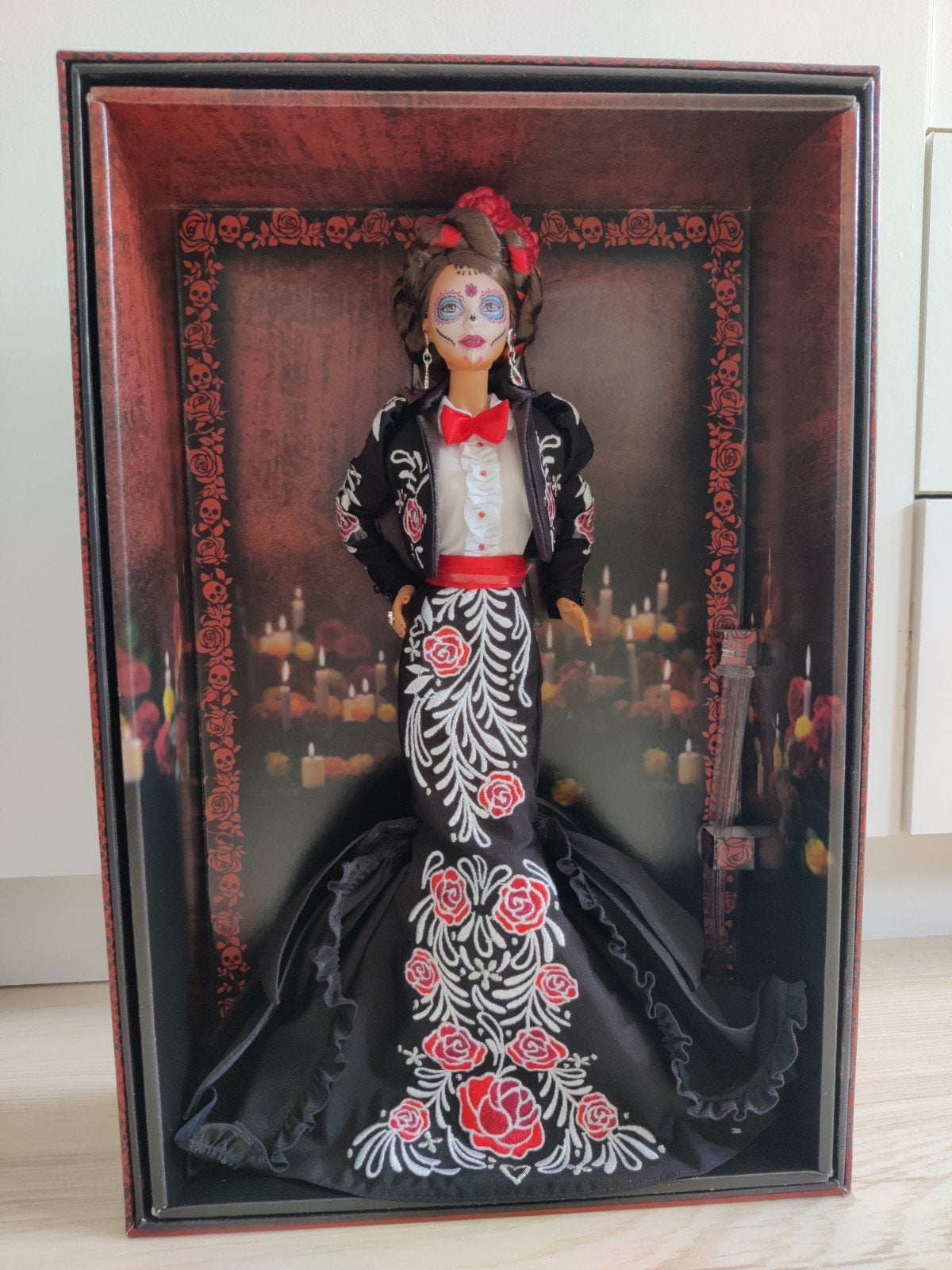 Barbie dia de muertos Benito Santos nrfb, Verzamelen, Poppen, Ophalen of Verzenden, Zo goed als nieuw, Fashion Doll