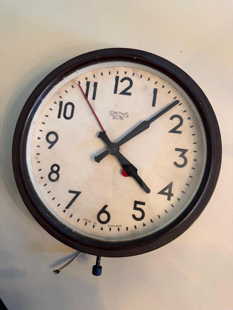 Vintage wandklok - Smiths Sectric, Ophalen of Verzenden