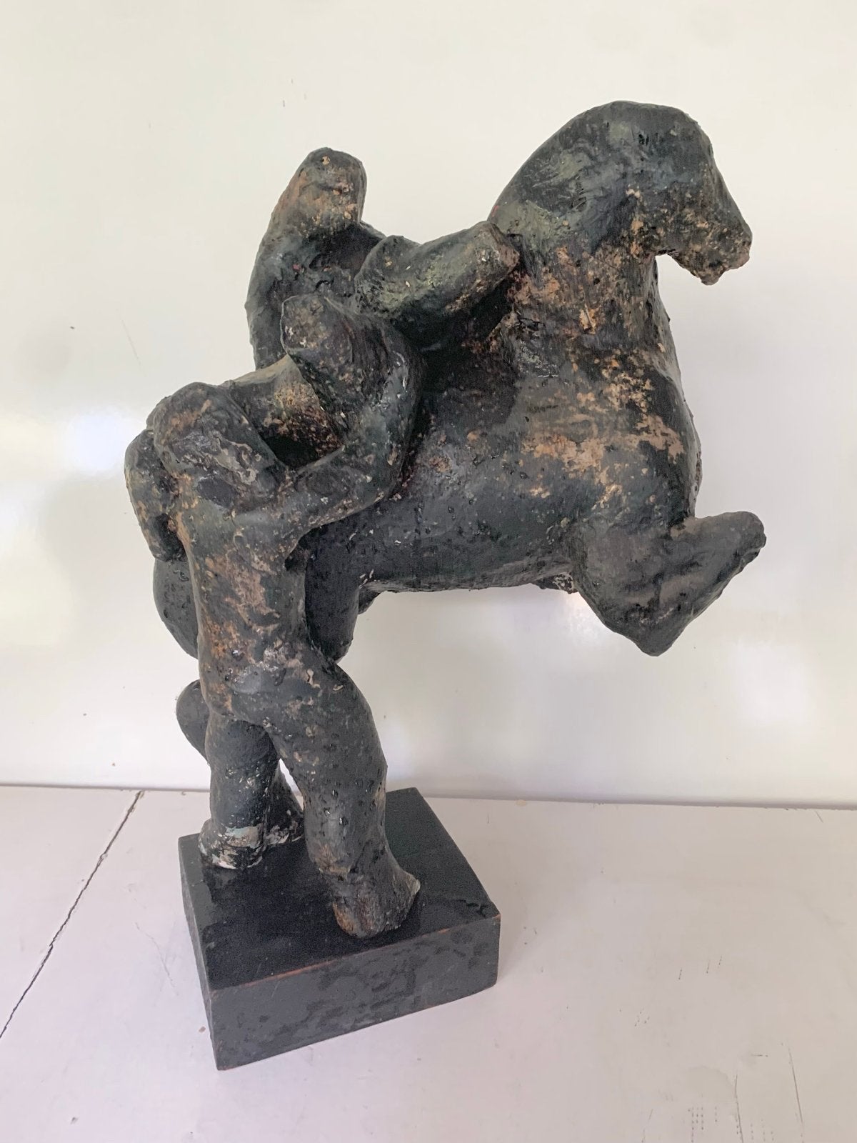 Raisin beeld: Paard en ruiter in abstracte stijl 500 gram, Antiek en Kunst, Overige onderwerpen, Ophalen of Verzenden, Op sokkel