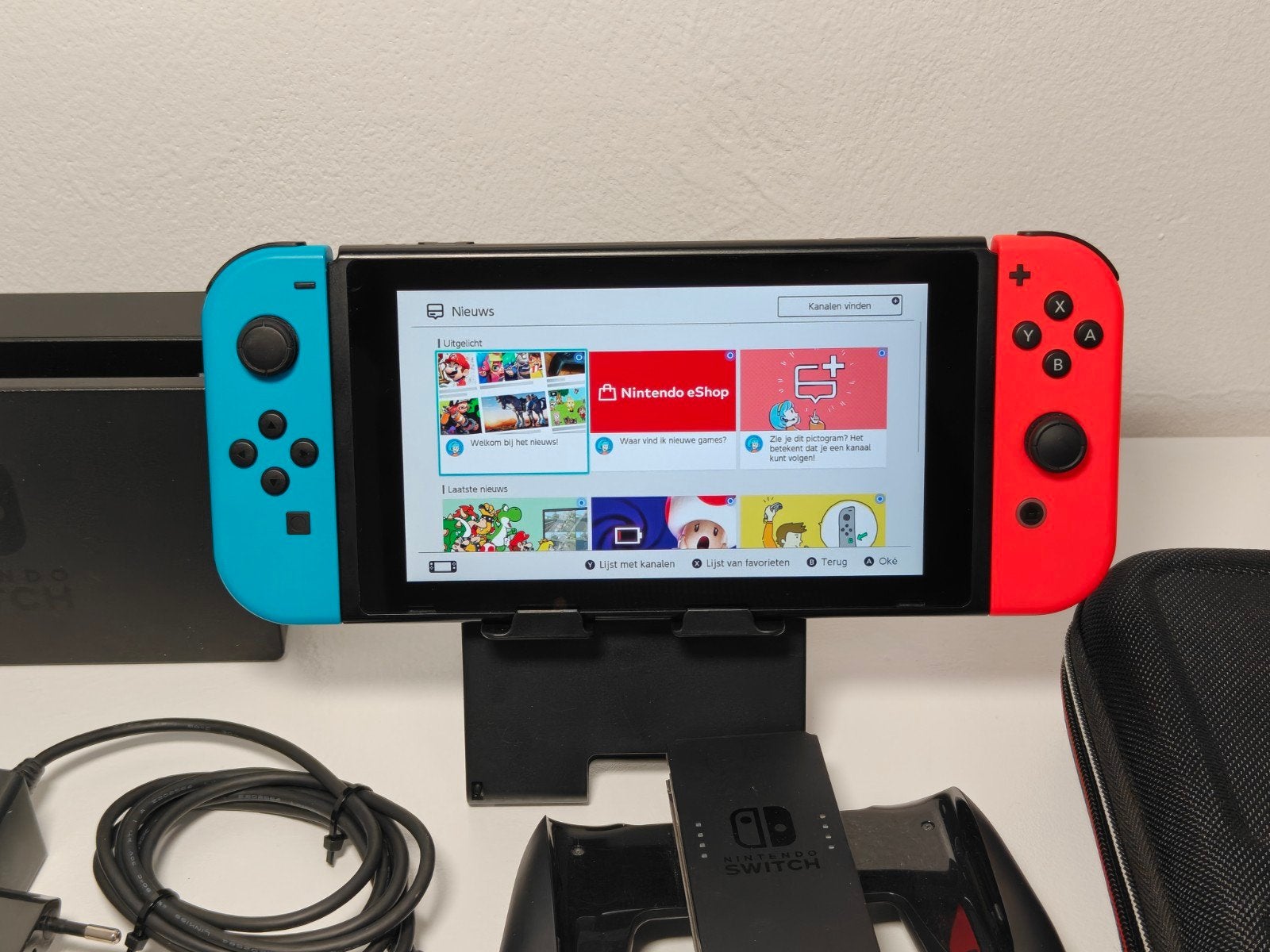 Nintendo Switch, Spelcomputers en Games, Gebruikt, Ophalen of Verzenden, Nvt, Nvt