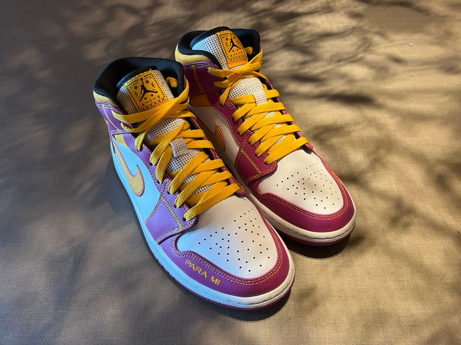 Nike Air Jordan 1 Mid Dia De Los Muertos Origineel Mt 42, Overige kleuren, Ophalen of Verzenden, Sneakers of Gympen, Zo goed als nieuw