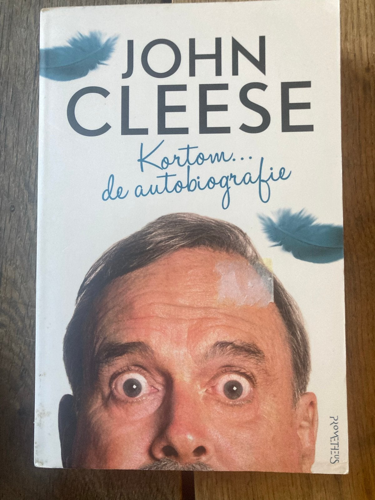 John Cleese - Kortom... de autobiografie, Ophalen of Verzenden, Zo goed als nieuw, Film, Tv en Media