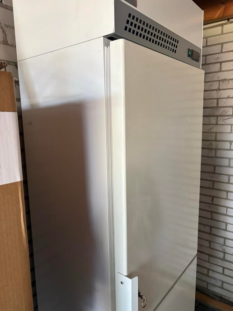 Porkka horeca Koelkast / klimaatkast medicijnkoelkast, Ophalen, 200 liter of meer, 60 cm of meer, 160 cm of meer