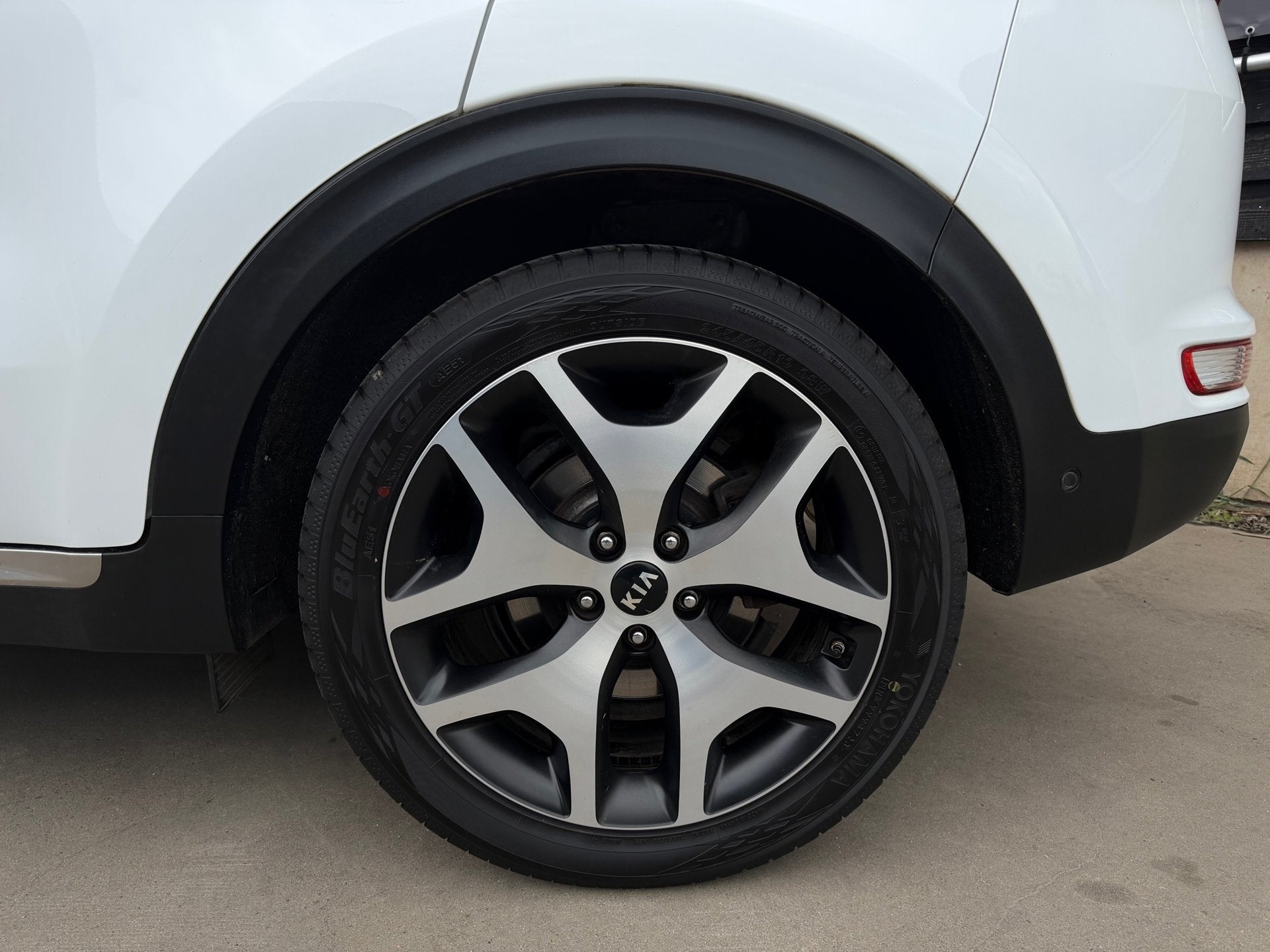 Kia SPORTAGE 1.6 T-GDI 4WD GT-Line Pano Leder Camera, Auto's, Dealer onderhouden, Gebruikt, 4 cilinders, Wit