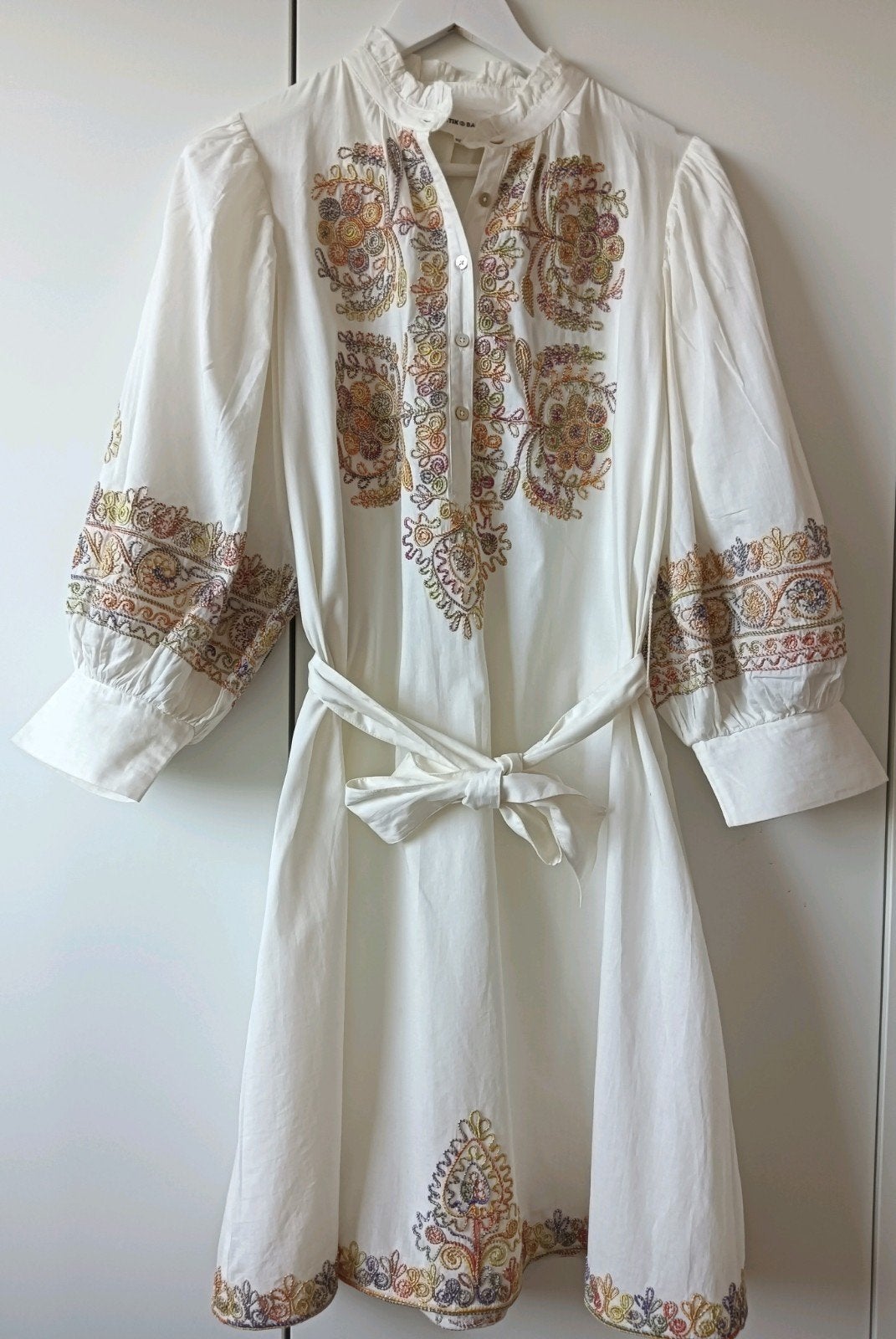 Antik Batik crèmekleurige jurk maat 38/40 NIEUW, Kleding | Dames, Jurken, Maat 38/40 (M), Overige kleuren, Nieuw, Ophalen of Verzenden