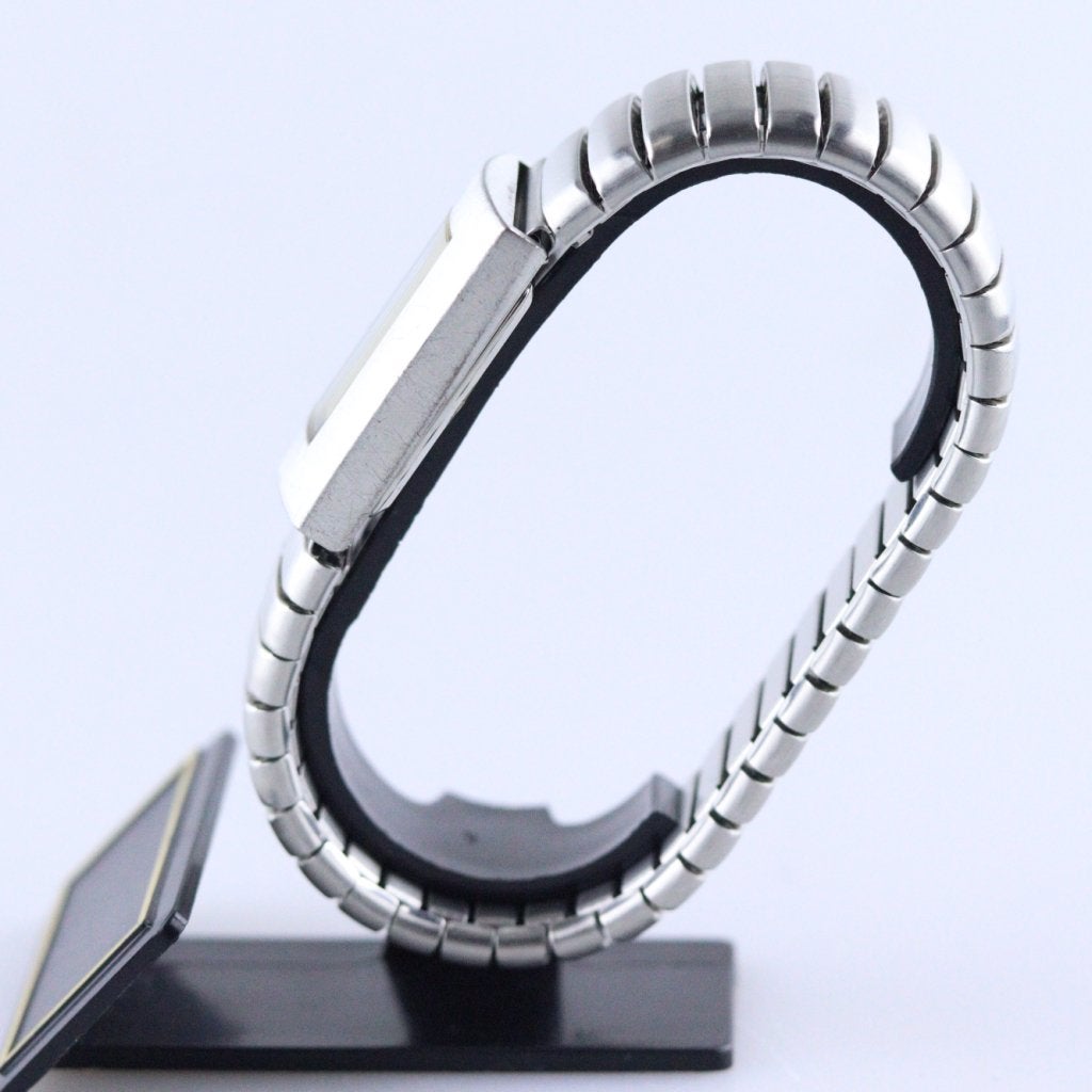 Commodoor Quartz Horloge, Flex Ltd., Zo goed als nieuw, https://flex.com/contact-us, Nobelstraat 10, 5807 GA Oostrum LB, Limburg, Nederland