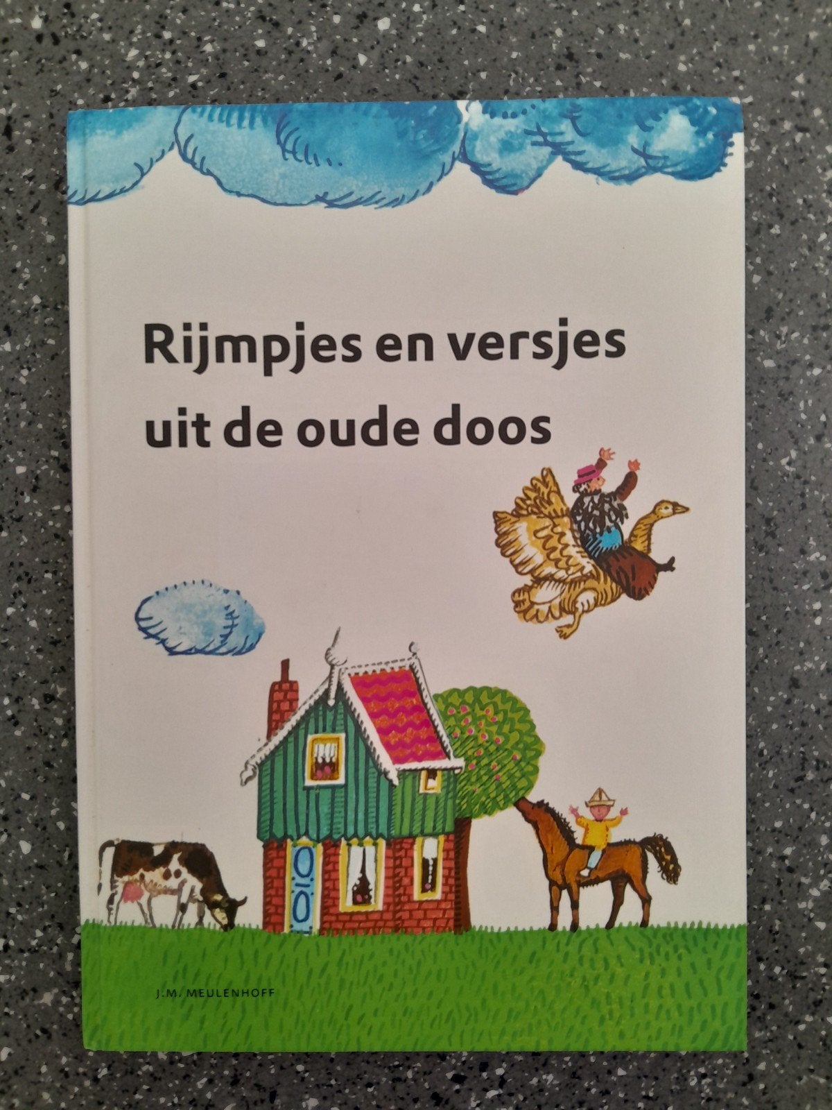 Rijmpjes en versjes uit de oude doos, Ophalen of Verzenden, Zo goed als nieuw, Fictie algemeen