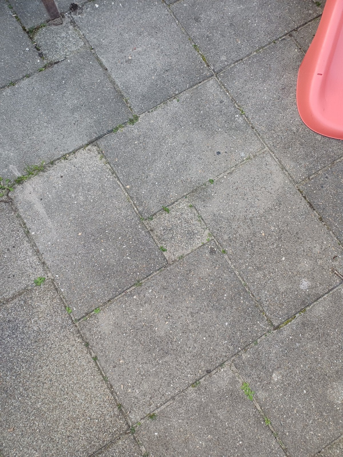 OPHALEN VOOR 13 NOVEMBER Gratis terrastegels af te halen – c, Ophalen, Gebruikt, 10 m² of meer, Beton
