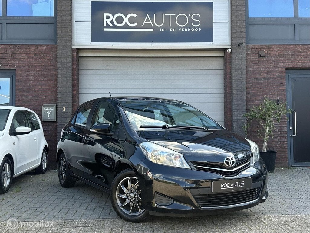 Toyota Yaris 1.3 VVT-i Aspiration | Automaat | Airco | Cruis, Euro 5, Zwart, Bedrijf, 99 pk