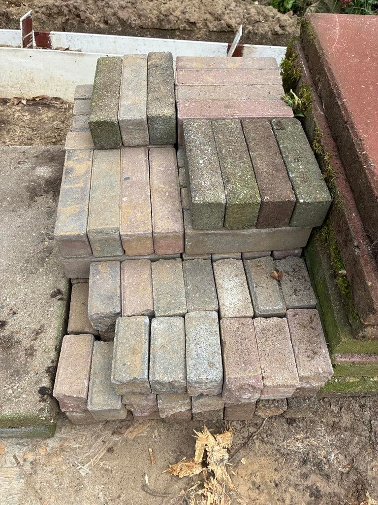 Waaltjes en halfjes, Tuin en Terras, Gebruikt, Klinkers, Ophalen of Verzenden, Minder dan 5 m²