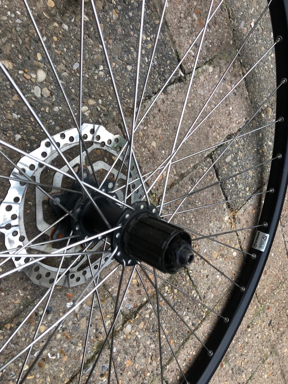 Shimano achterwiel met schijfrem en cassette aansluiting🔴, Wiel, Gebruikt, Ophalen of Verzenden, Aluminium