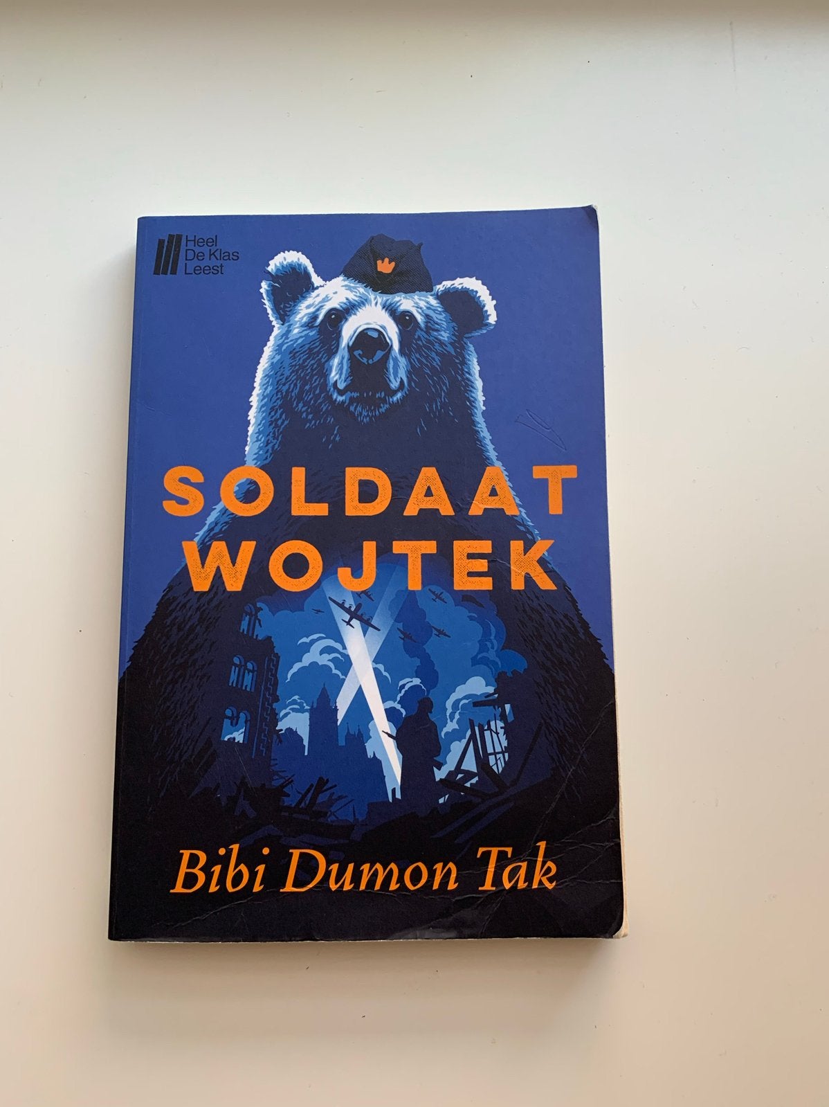 Soldaat Wojtek - Bibi Dumon Tak, Ophalen of Verzenden, Gelezen, Non-fictie